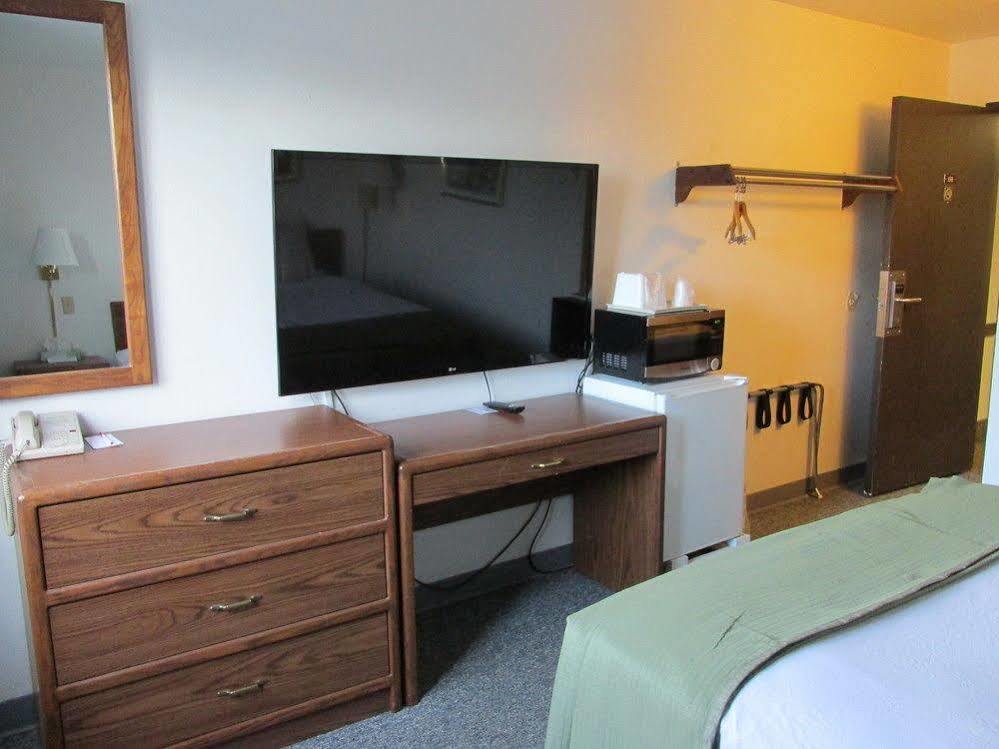 Select Inn Minot Buitenkant foto